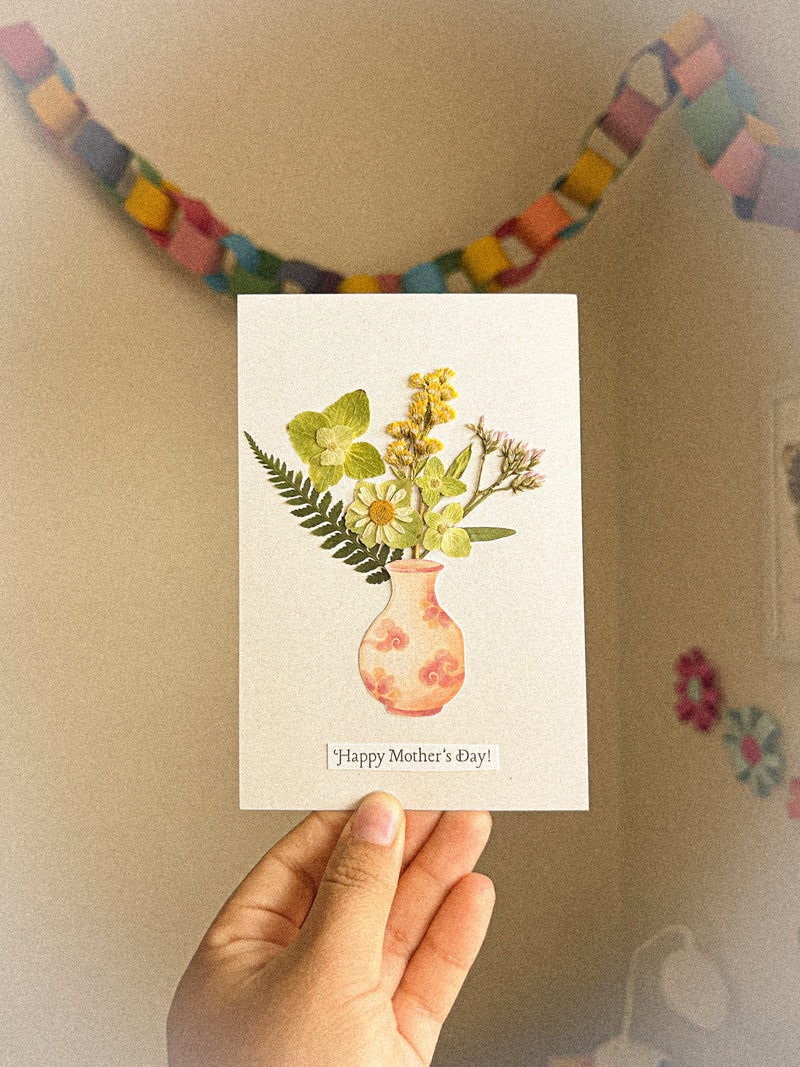 May 8 🌸 Mother’s Day Pressed Flower Postcards
